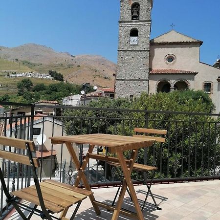 Santa Domenica TalaoLa Rocca Dei Borboni住宿加早餐旅馆 外观 照片